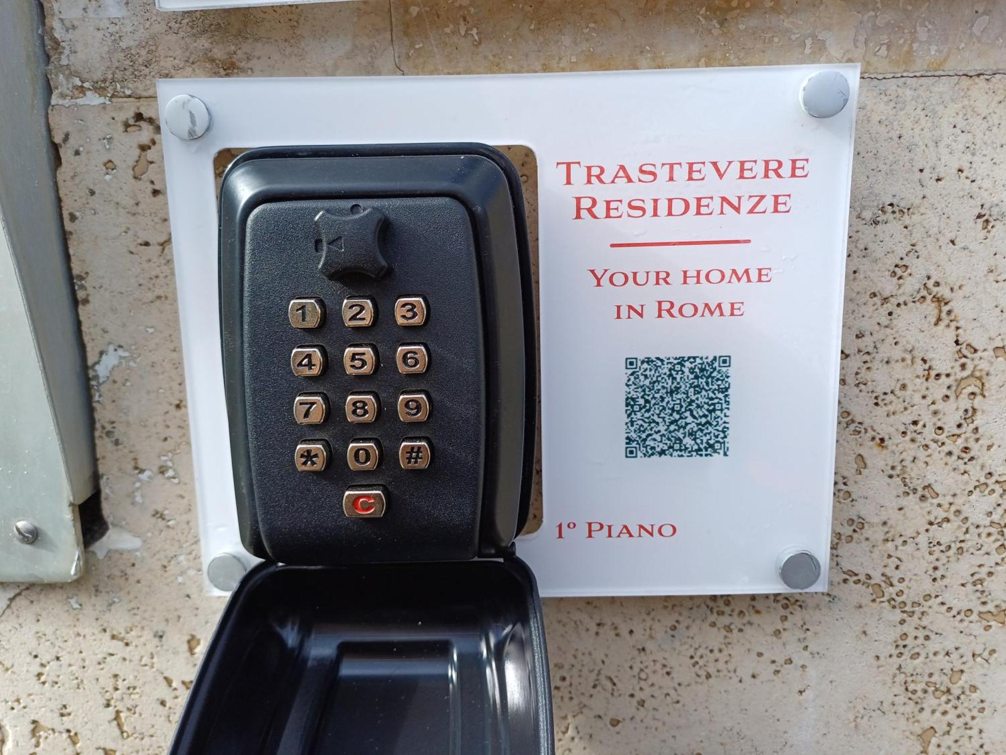 Trastevere Residenze Рим Екстериор снимка